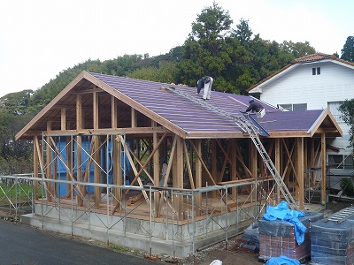 屋根の防水工事が行われました